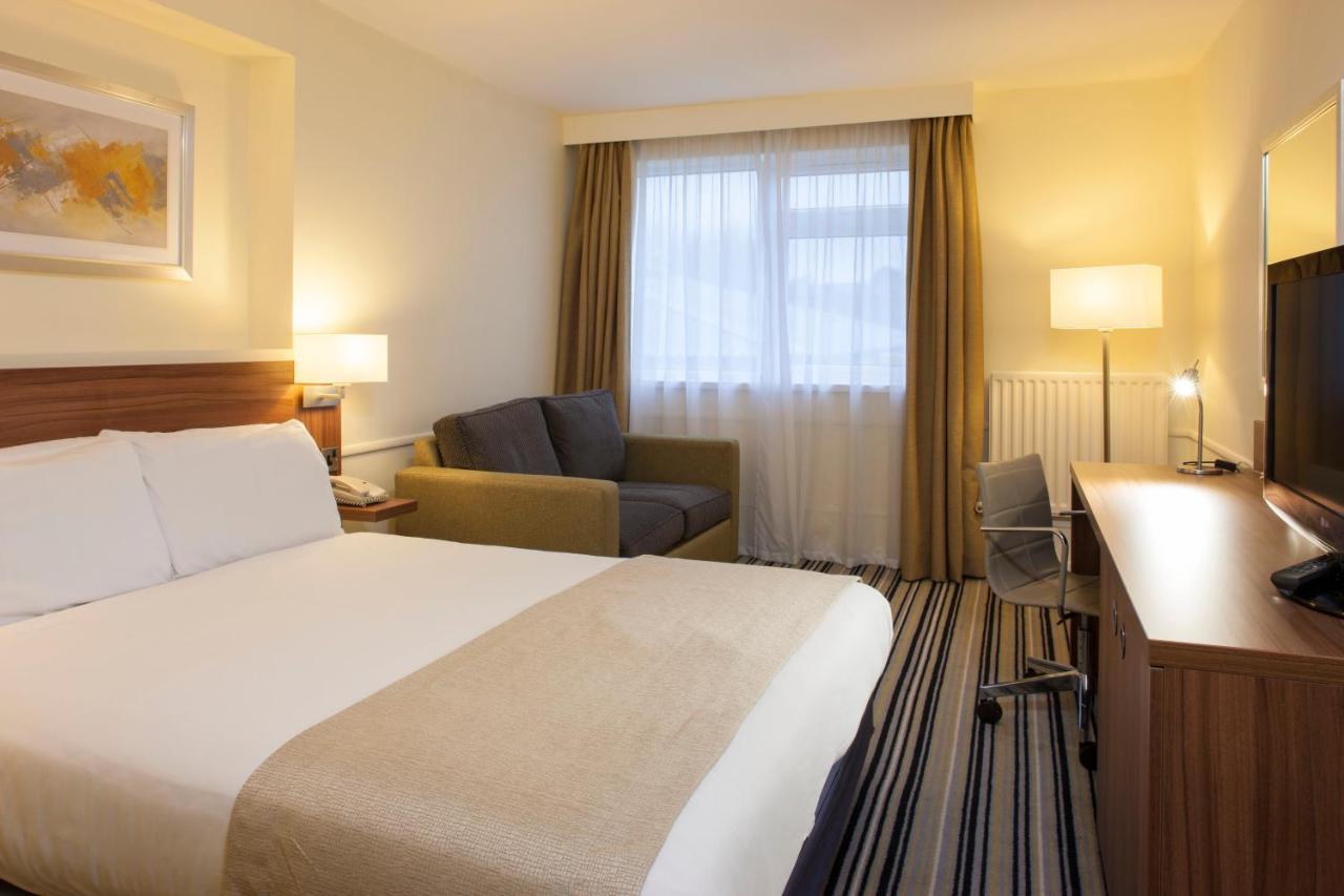 Holiday Inn Colchester By Ihg Zewnętrze zdjęcie