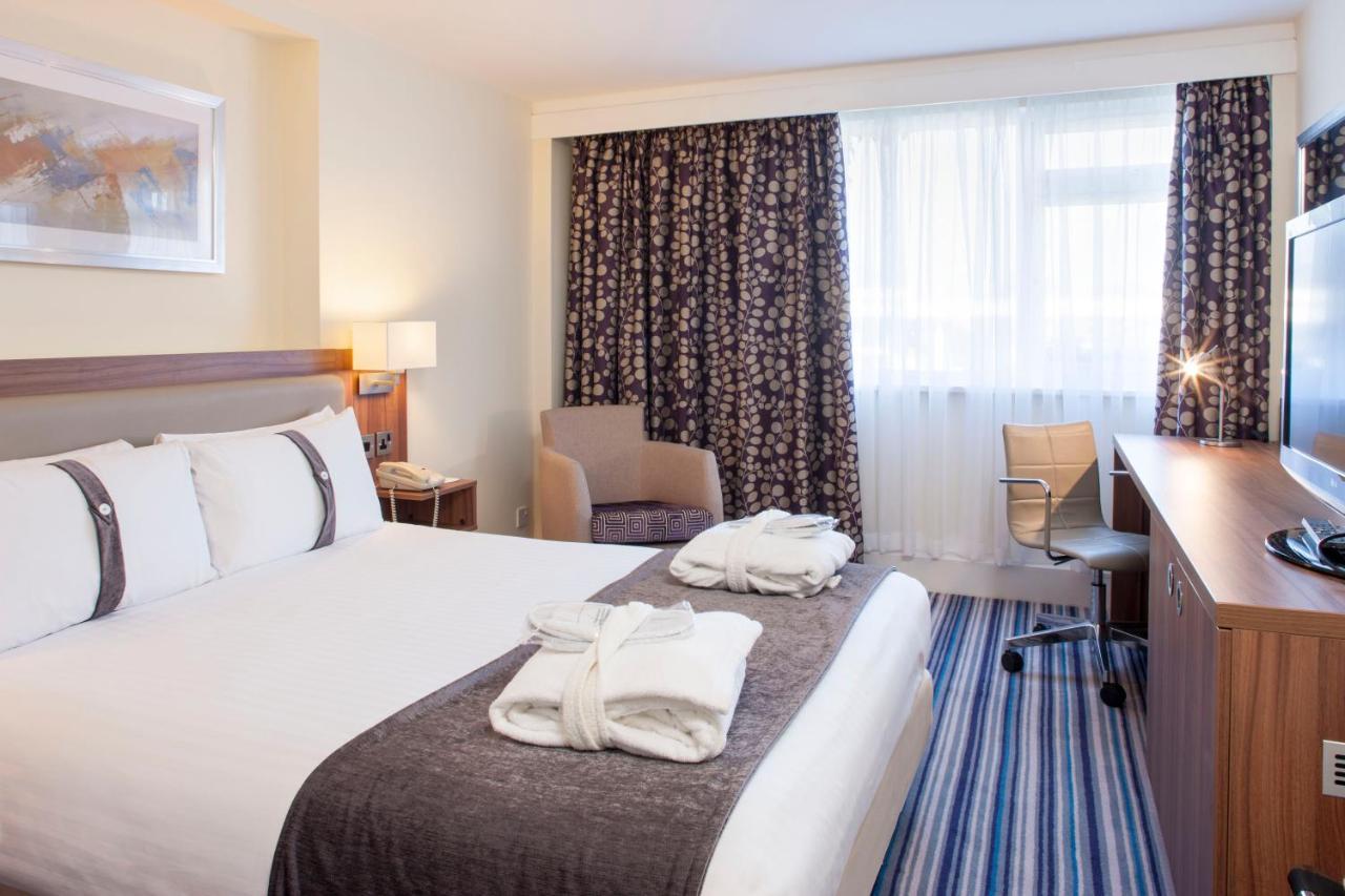 Holiday Inn Colchester By Ihg Zewnętrze zdjęcie