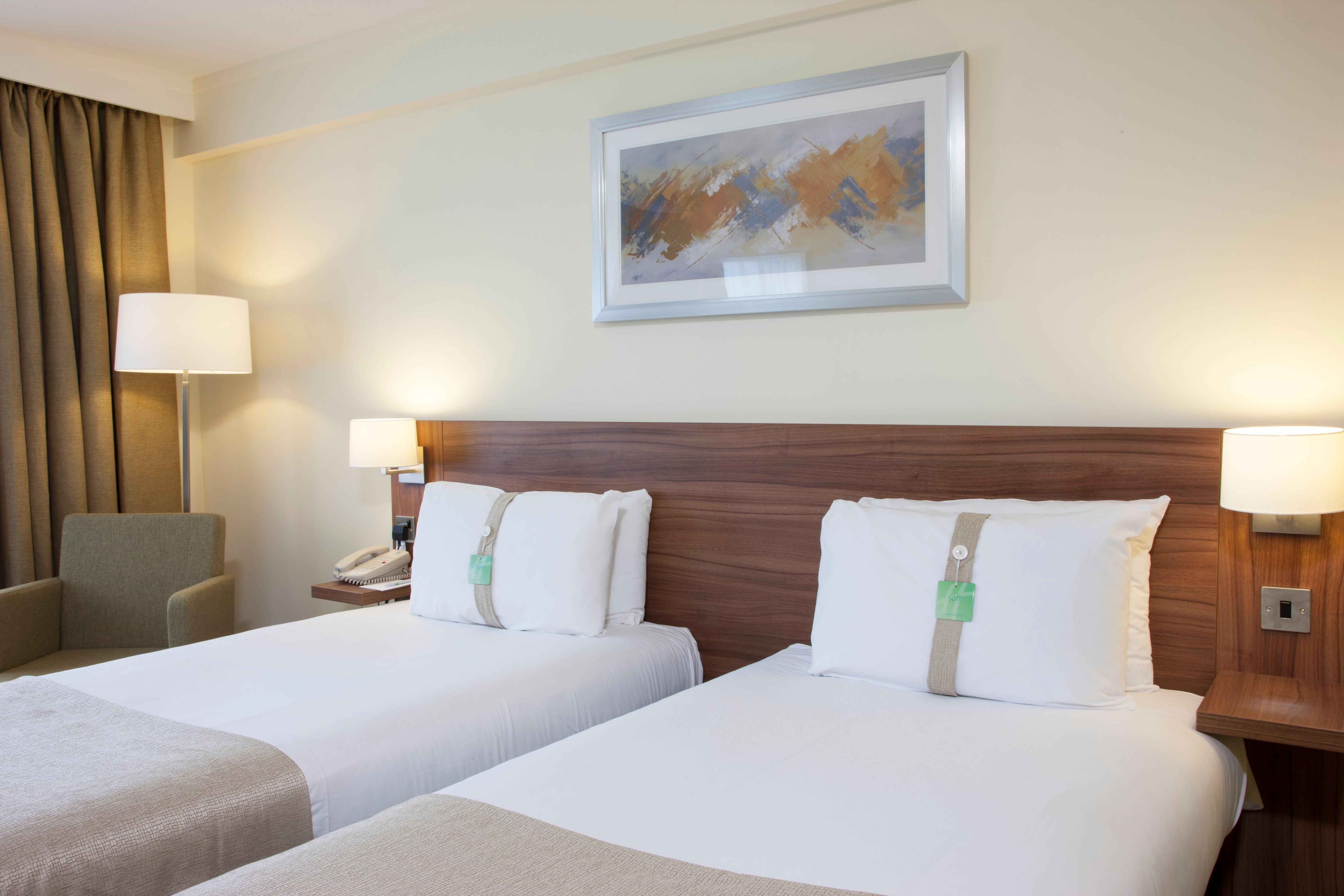 Holiday Inn Colchester By Ihg Zewnętrze zdjęcie